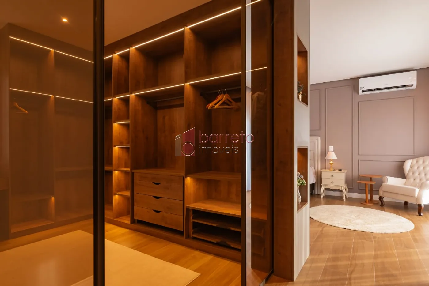 CASA PARA VENDA NO CONDOMÍNIO JAPY GOLF CLUB – CABREÚVA/SP