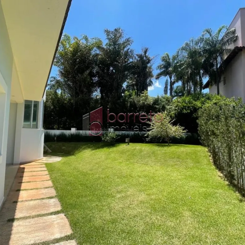 CASA DE TERRENO À VENDA NO CONDOMÍNIO PARADISE – CABREÚVA/SP