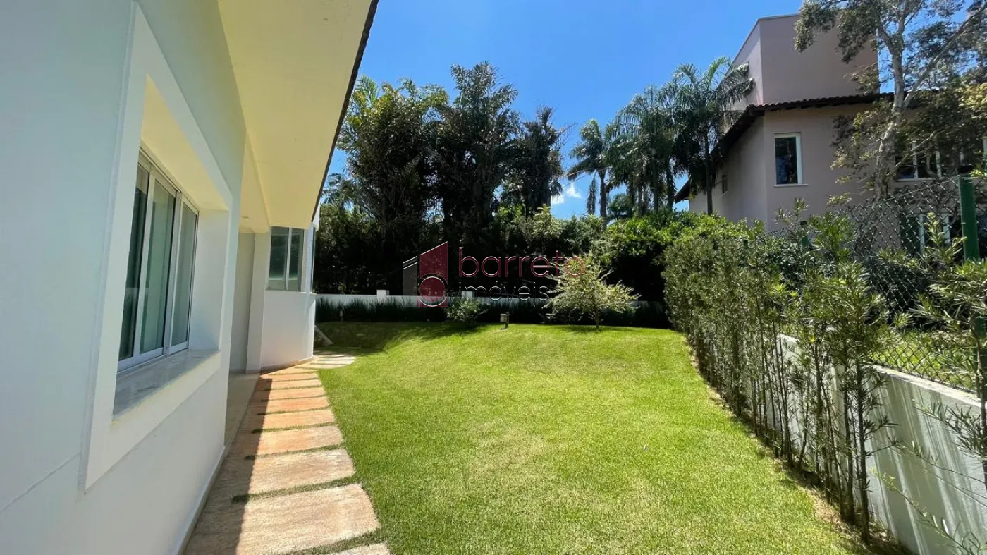 CASA DE TERRENO À VENDA NO CONDOMÍNIO PARADISE – CABREÚVA/SP