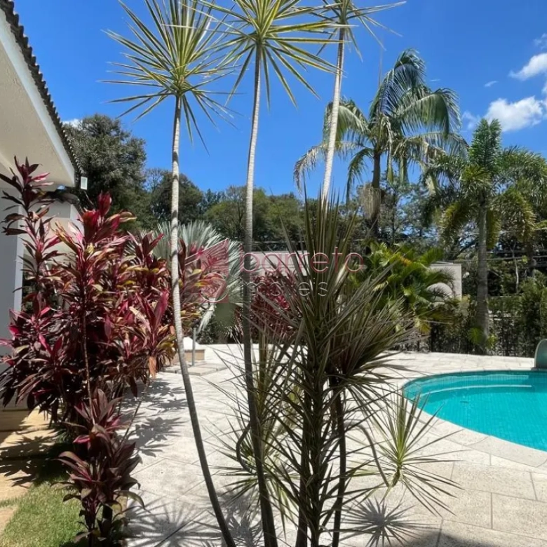 CASA DE TERRENO À VENDA NO CONDOMÍNIO PARADISE – CABREÚVA/SP