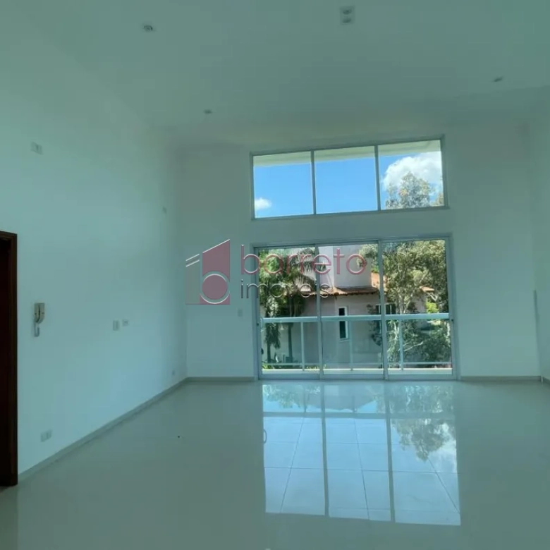 CASA DE TERRENO À VENDA NO CONDOMÍNIO PARADISE – CABREÚVA/SP