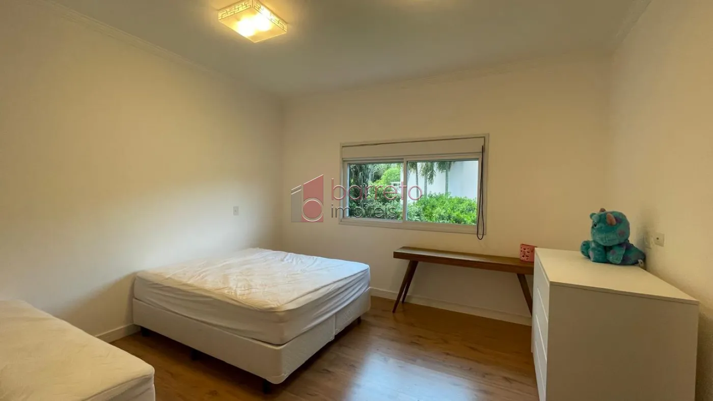 CASA DE TERRENO À VENDA NO CONDOMÍNIO PARADISE – CABREÚVA/SP
