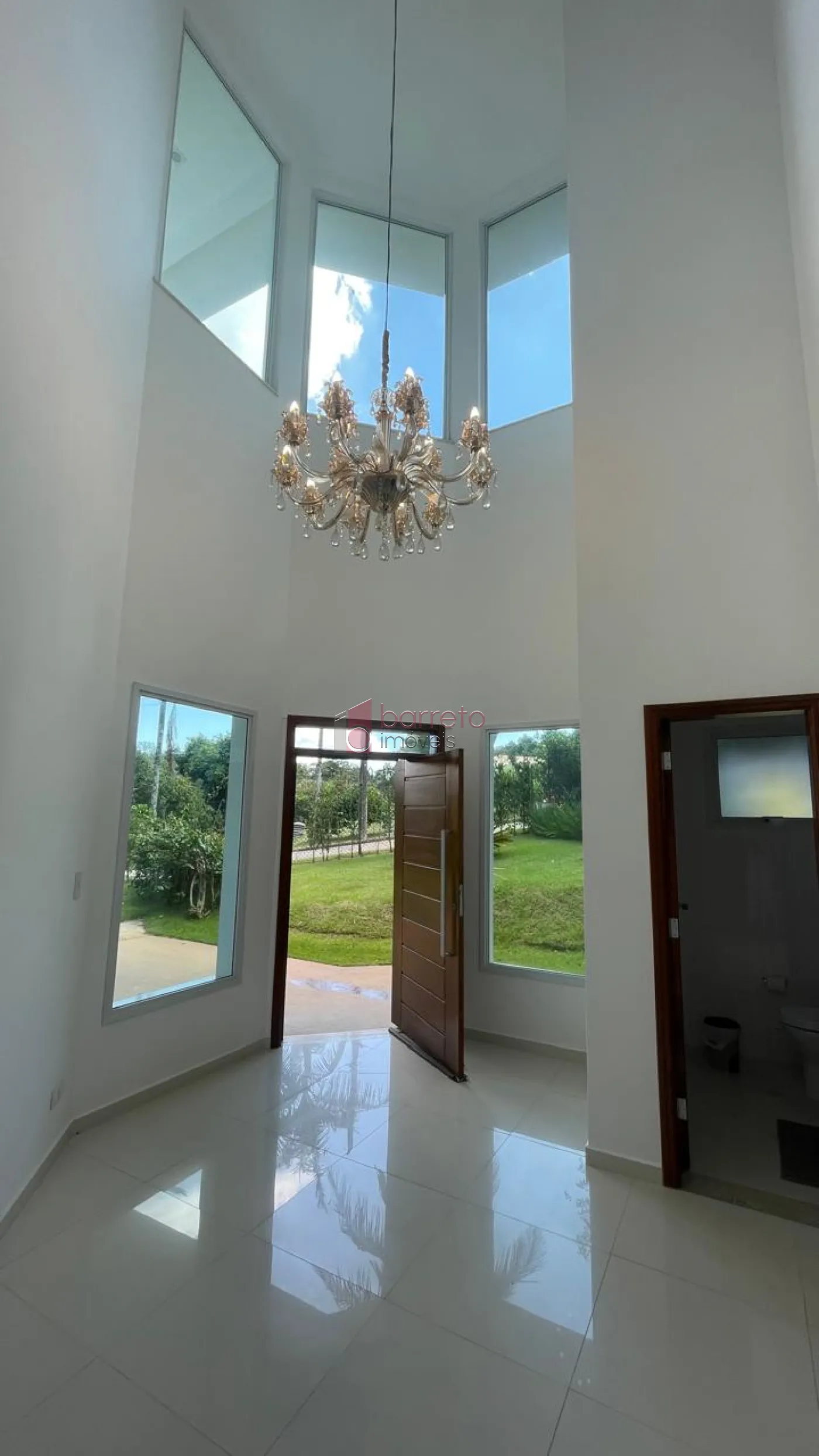 CASA DE TERRENO À VENDA NO CONDOMÍNIO PARADISE – CABREÚVA/SP