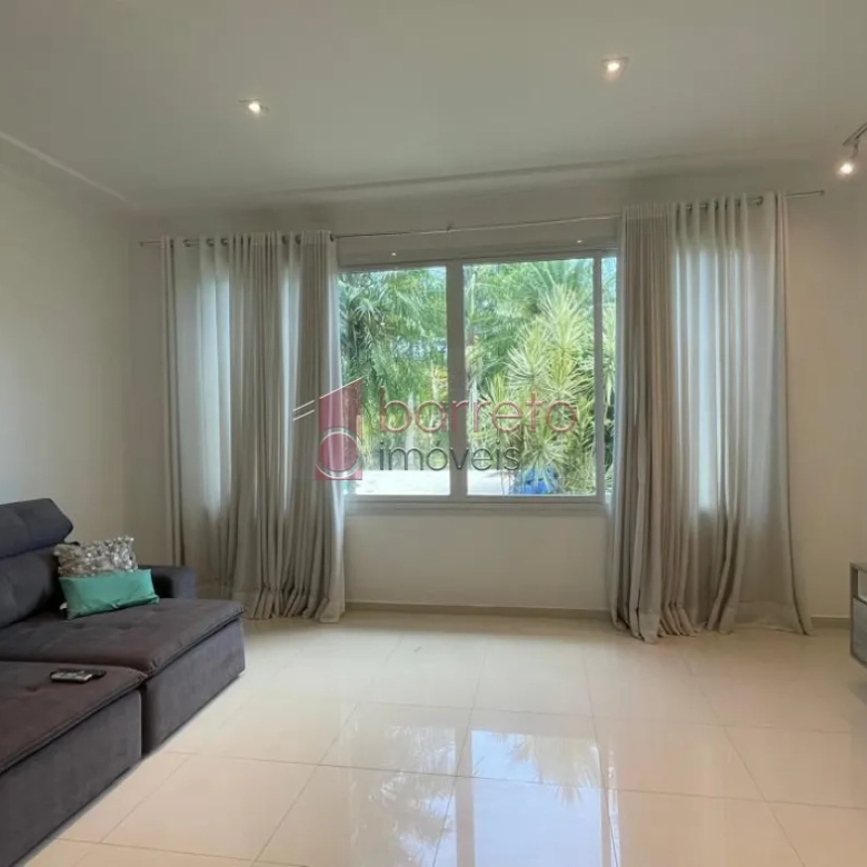 CASA DE TERRENO À VENDA NO CONDOMÍNIO PARADISE – CABREÚVA/SP