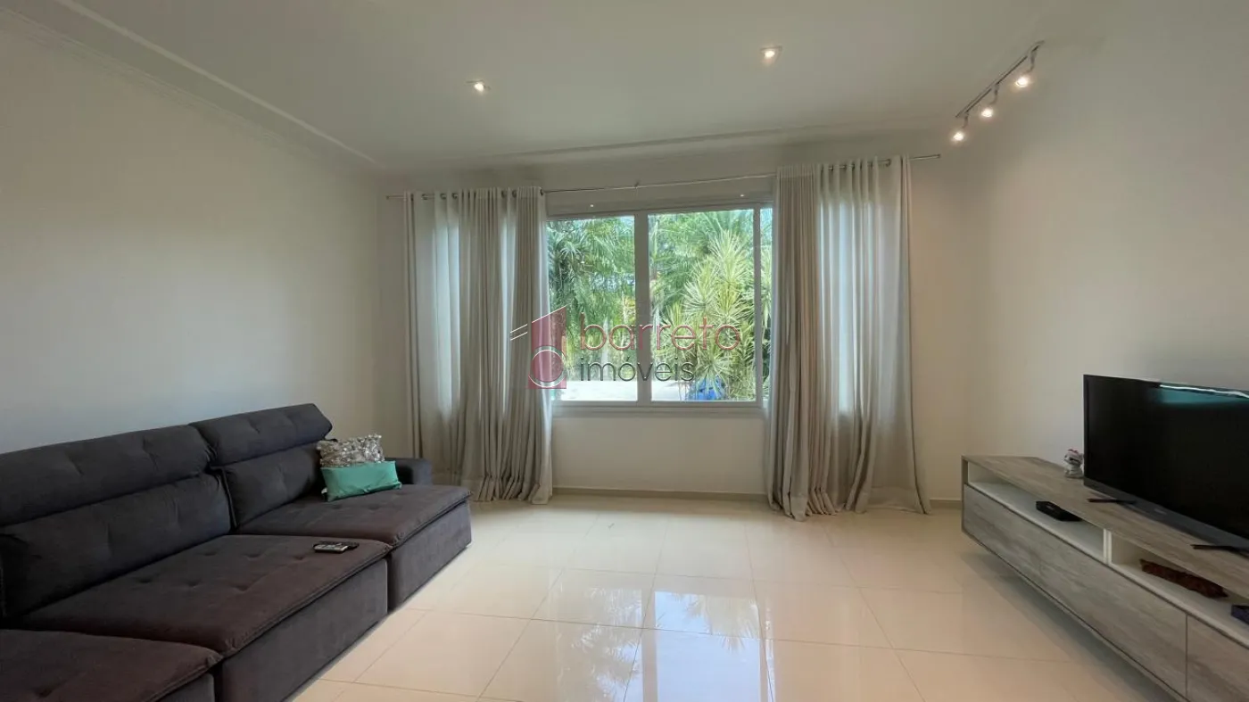 CASA DE TERRENO À VENDA NO CONDOMÍNIO PARADISE – CABREÚVA/SP