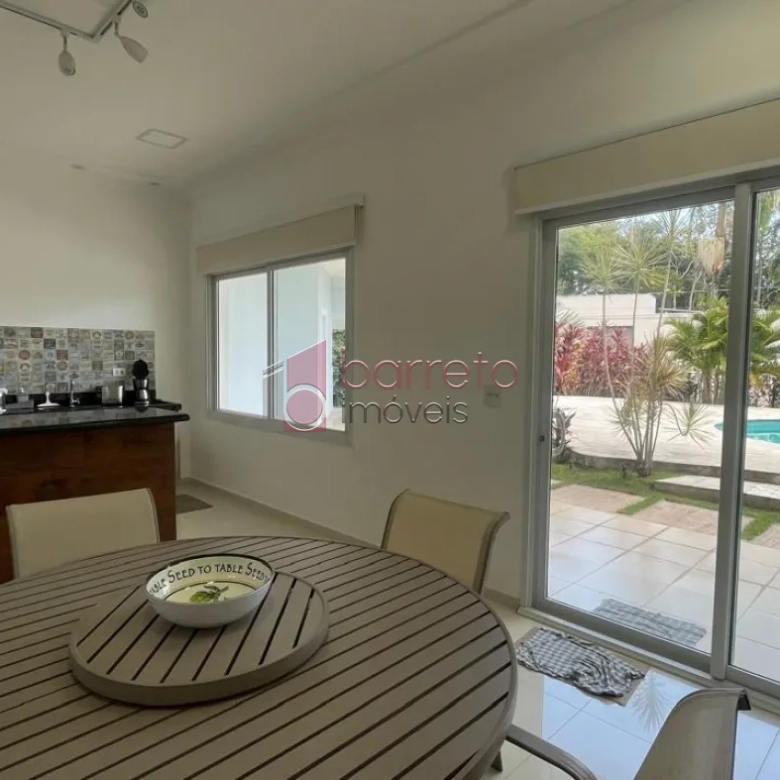 CASA DE TERRENO À VENDA NO CONDOMÍNIO PARADISE – CABREÚVA/SP