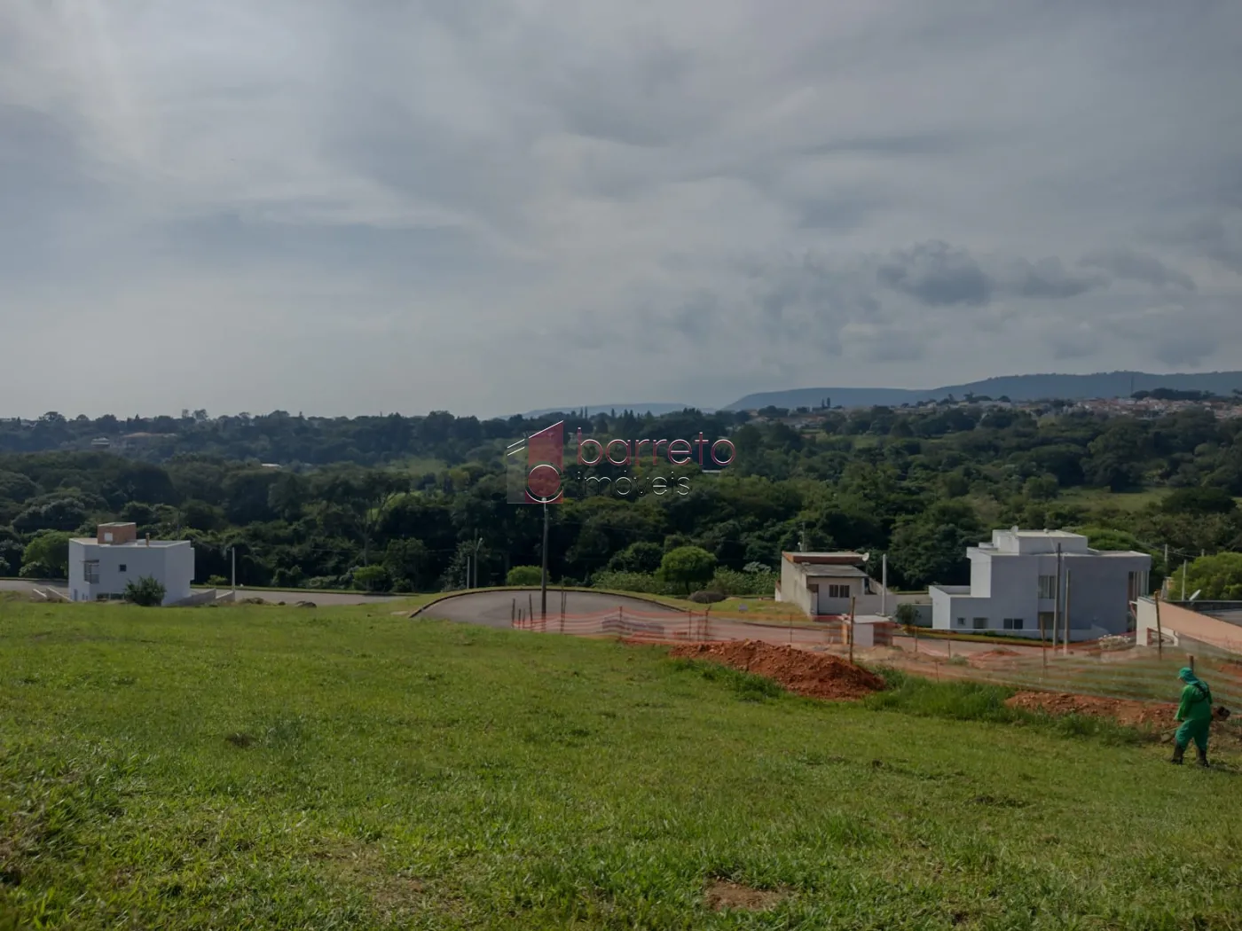 TERRENO À VENDA NO LOTEAMENTO VILA PRECIOSA EM CABREÚVA/SP