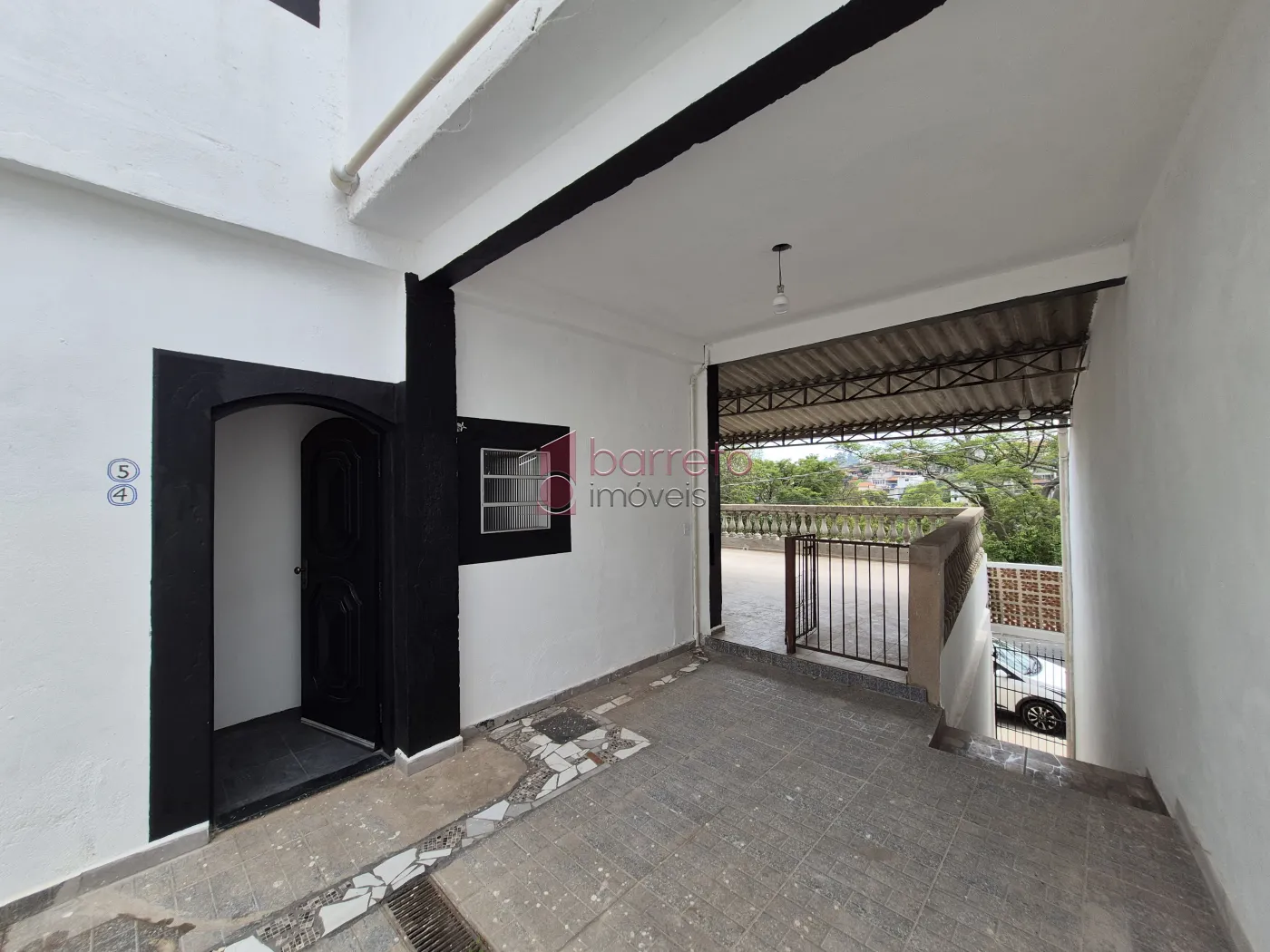 CASA COM 6 SUÍTES À VENDA EM CAMPO LIMPO PAULISTA/SP
