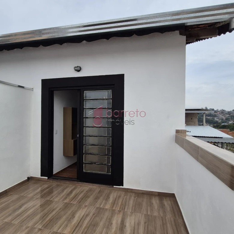 CASA COM 6 SUÍTES À VENDA EM CAMPO LIMPO PAULISTA/SP