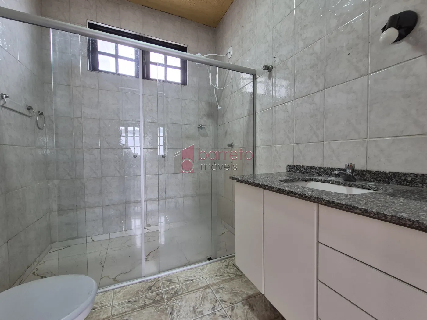 CASA COM 6 SUÍTES À VENDA EM CAMPO LIMPO PAULISTA/SP