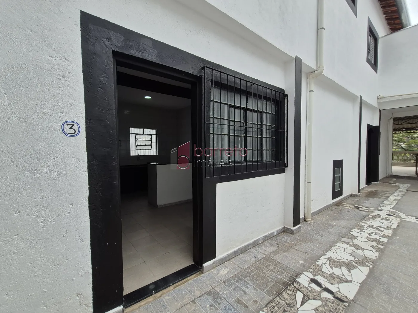 CASA COM 6 SUÍTES À VENDA EM CAMPO LIMPO PAULISTA/SP