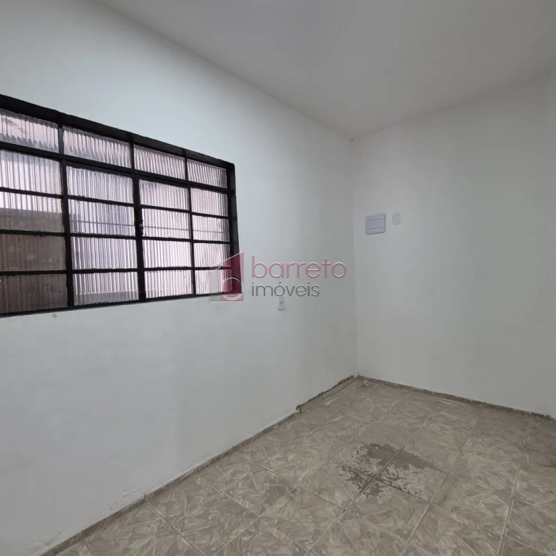 CASA COM 6 SUÍTES À VENDA EM CAMPO LIMPO PAULISTA/SP