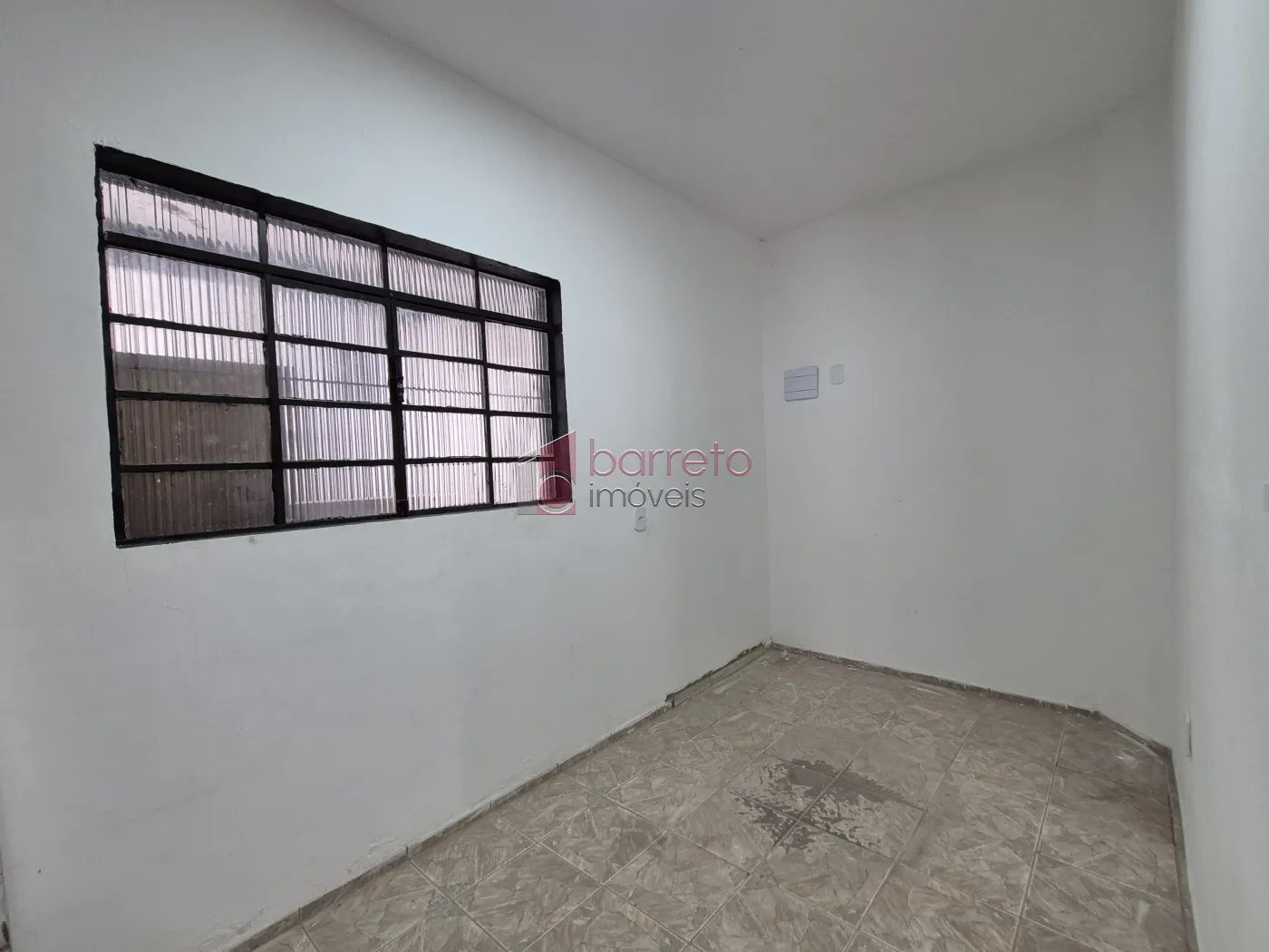 CASA COM 6 SUÍTES À VENDA EM CAMPO LIMPO PAULISTA/SP