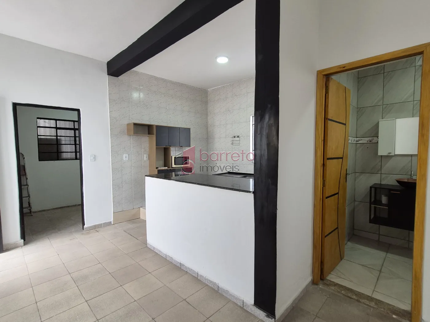 CASA COM 6 SUÍTES À VENDA EM CAMPO LIMPO PAULISTA/SP