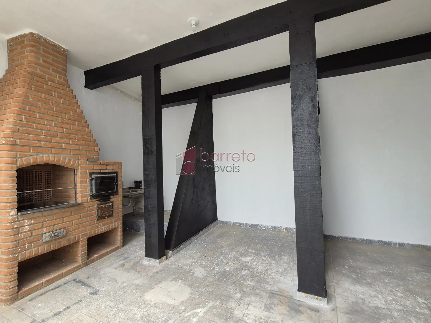 CASA COM 6 SUÍTES À VENDA EM CAMPO LIMPO PAULISTA/SP