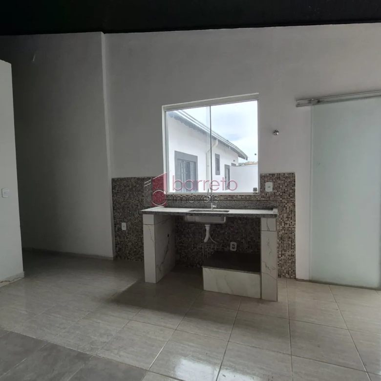 CASA COM 6 SUÍTES À VENDA EM CAMPO LIMPO PAULISTA/SP