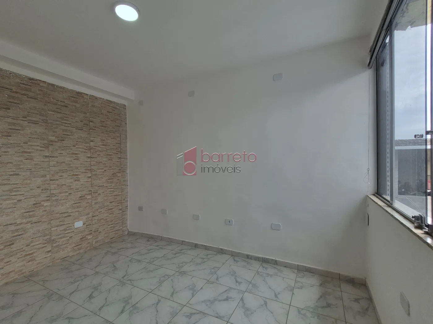CASA COM 6 SUÍTES À VENDA EM CAMPO LIMPO PAULISTA/SP