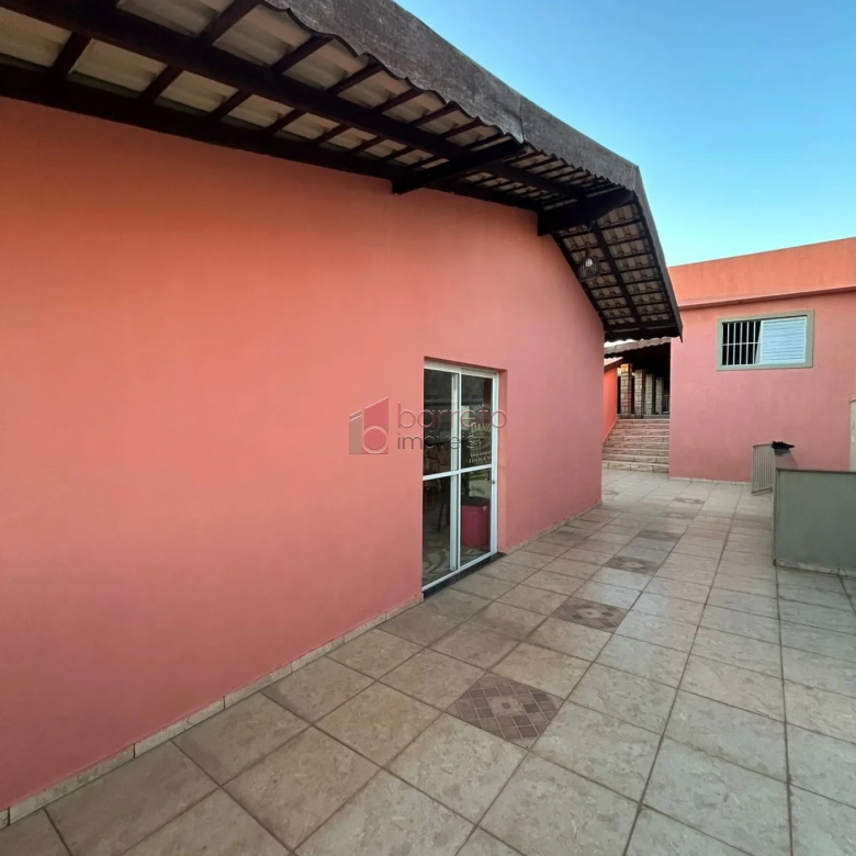 CASA COM 3 QUARTOS À VENDA NA VILA CONSTANÇA EM CAMPO LIMPO PAULISTA/SP