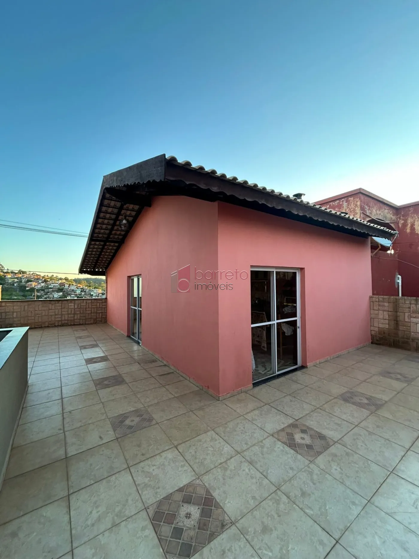 CASA COM 3 QUARTOS À VENDA NA VILA CONSTANÇA EM CAMPO LIMPO PAULISTA/SP