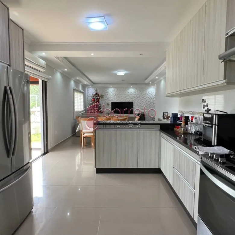 CASA TÉRRA SEMI MOBILIADA PARA VENDA E LOCAÇÃO NO CONDOMÍNIO RESERVA BOM VIVER – CAMPO LIMPO PAULISTA/SP
