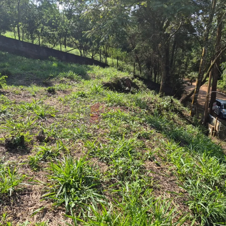 TERRENO À VENDA NO LOTEAMENTO VILLE  SAINT JAMES I EM CAMPO LIMPO PAULISTA/SP