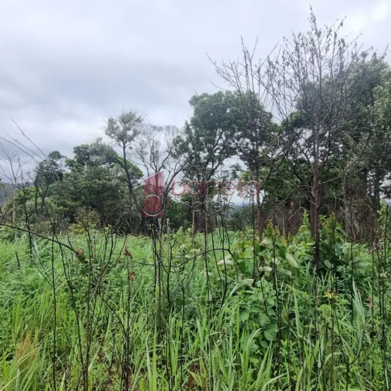 TERRENO PARA FORMAÇÃO DE CHÁCARA À VENDA NO LOTEAMENTO BOSQUES DO MOINHO – CAMPO LIMPO PAULISTA/SP