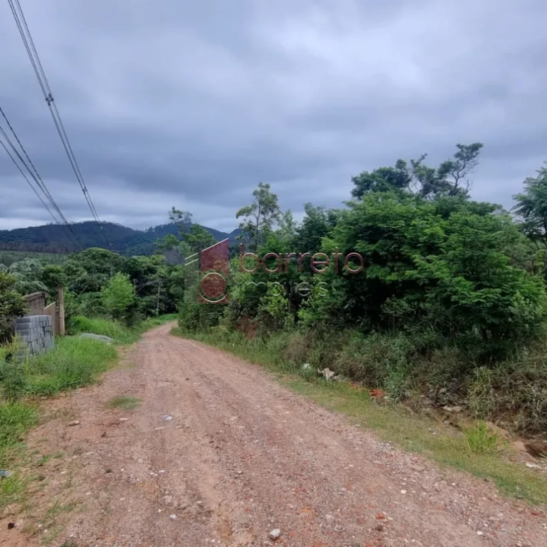 TERRENO PARA FORMAÇÃO DE CHÁCARA À VENDA NO LOTEAMENTO BOSQUES DO MOINHO – CAMPO LIMPO PAULISTA/SP