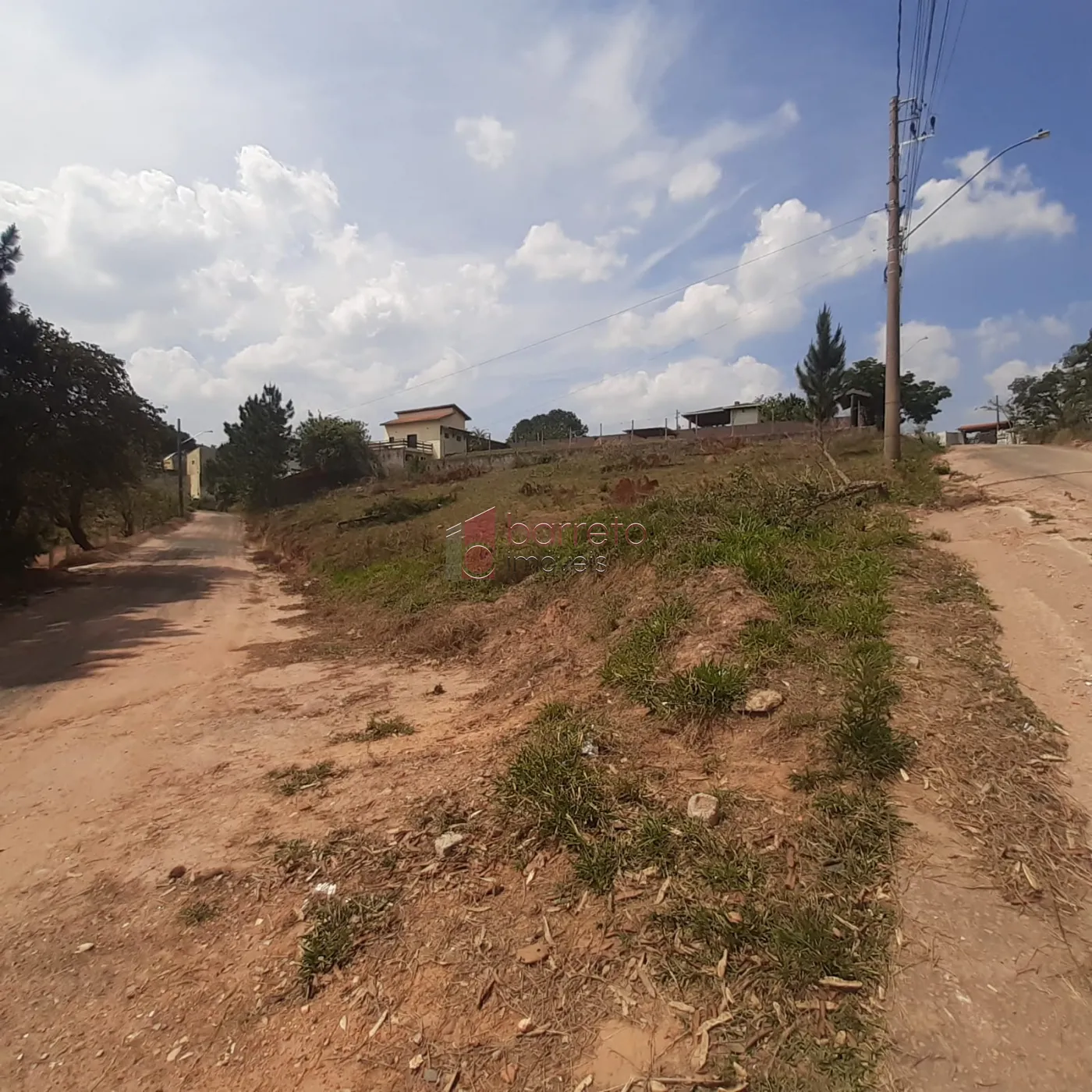TERRENO ESQUINA À VENDA NO VILLE SAINT JAMES – CAMPO LIMPO PAULISTA/SP