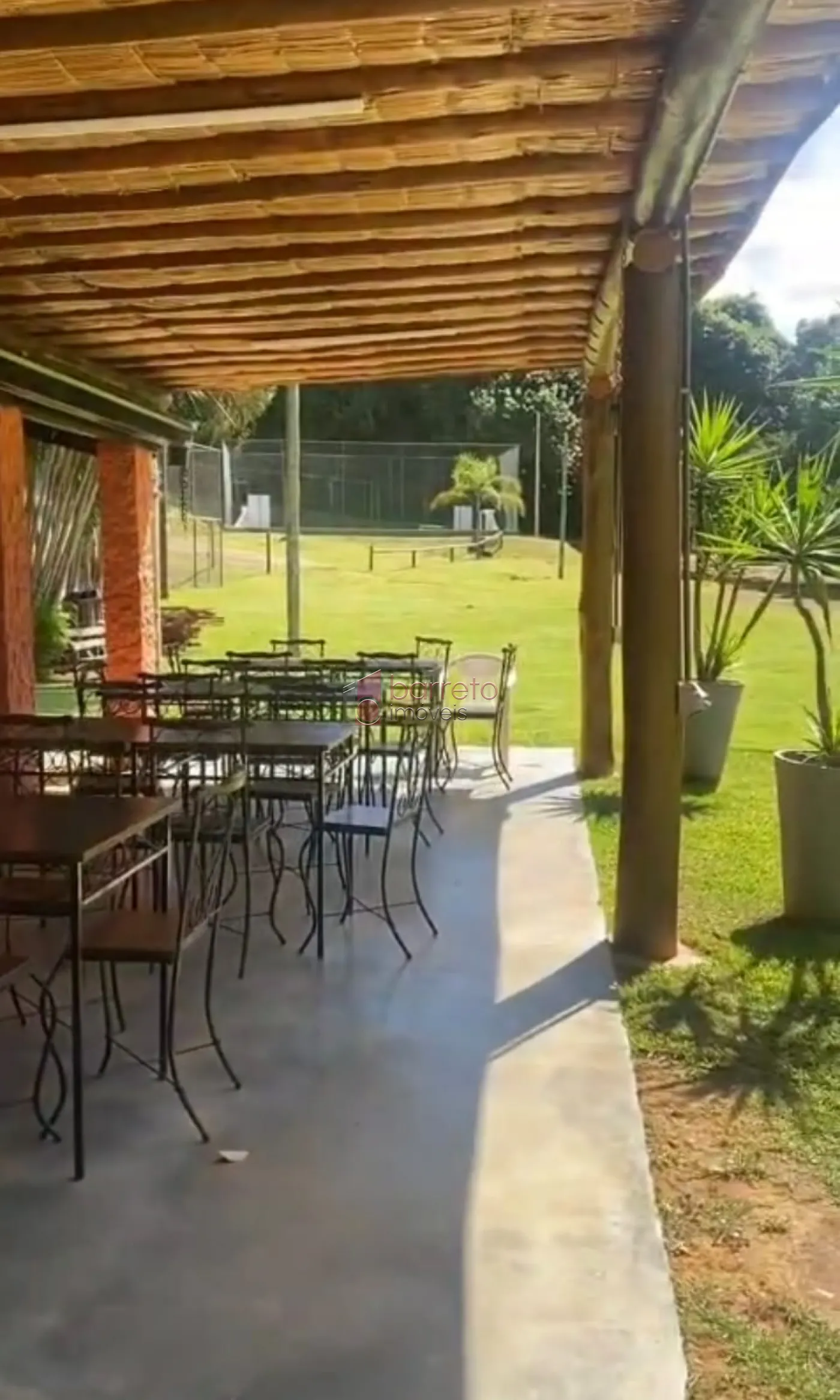 TERRENO À VENDA NO CONDOMÍNIO BOSQUE DOS PIRES EM ITATIBA/SP