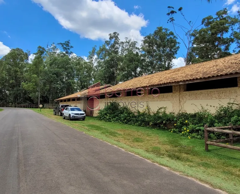 CASA À VENDA NO CONDOMÍNIO SERRA AZUL I EM ITUPEVA/SP