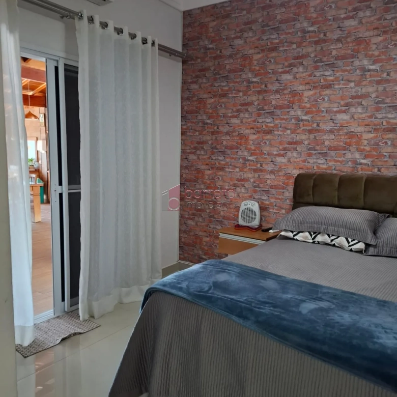 CASA DE ALTO PADRÃO À VENDA NO CONDOMÍNIO VIVENDAS DO JAPI EM JUNDIAÍ/SP