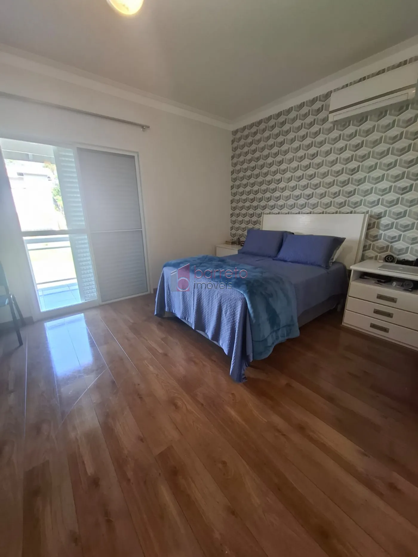 CASA DE ALTO PADRÃO À VENDA NO CONDOMÍNIO VIVENDAS DO JAPI EM JUNDIAÍ/SP