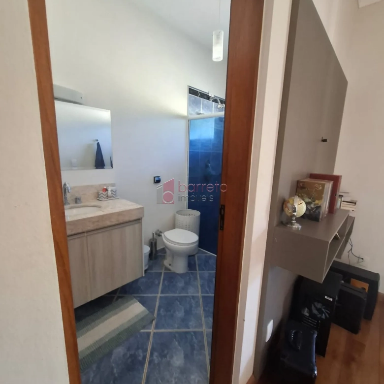 CASA DE ALTO PADRÃO À VENDA NO CONDOMÍNIO VIVENDAS DO JAPI EM JUNDIAÍ/SP