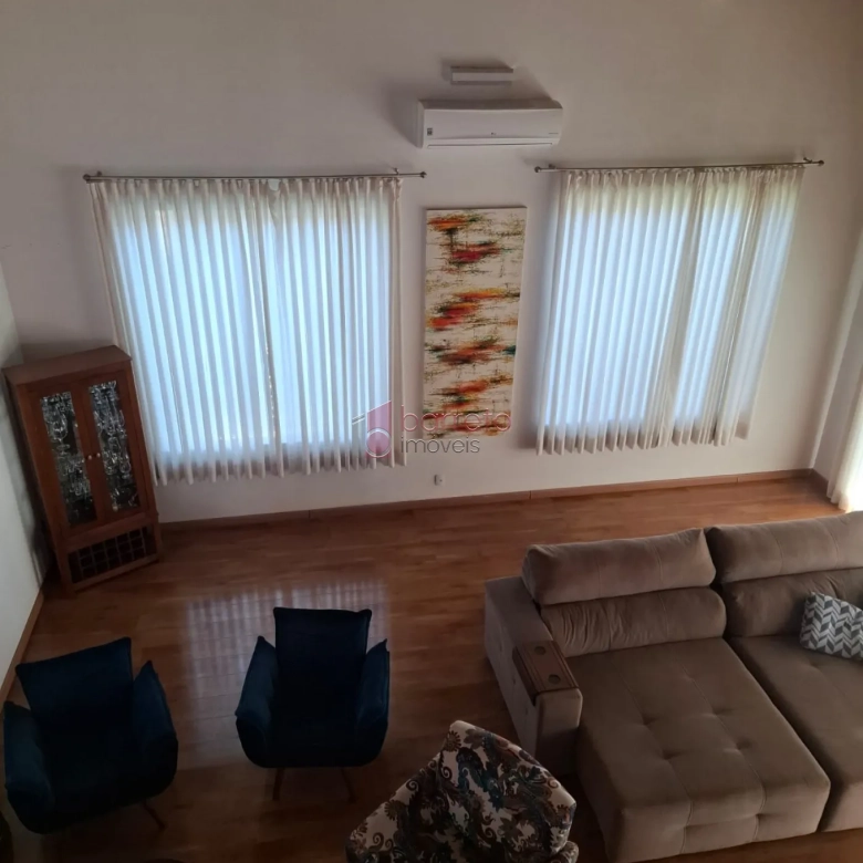 CASA DE ALTO PADRÃO À VENDA NO CONDOMÍNIO VIVENDAS DO JAPI EM JUNDIAÍ/SP