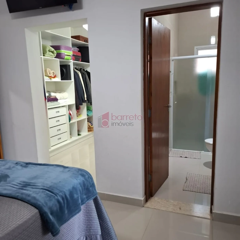 CASA DE ALTO PADRÃO À VENDA NO CONDOMÍNIO VIVENDAS DO JAPI EM JUNDIAÍ/SP