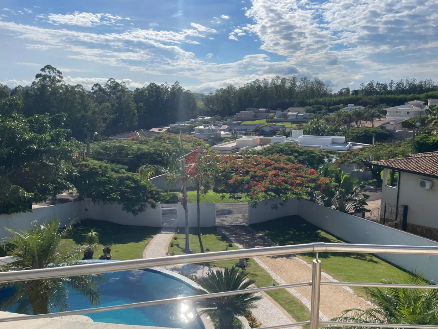CASA COM 04 SUÍTES À VENDA NO CONDOMÍNIO TERRAS DE SANTA TERESA EM ITUPEVA/SP