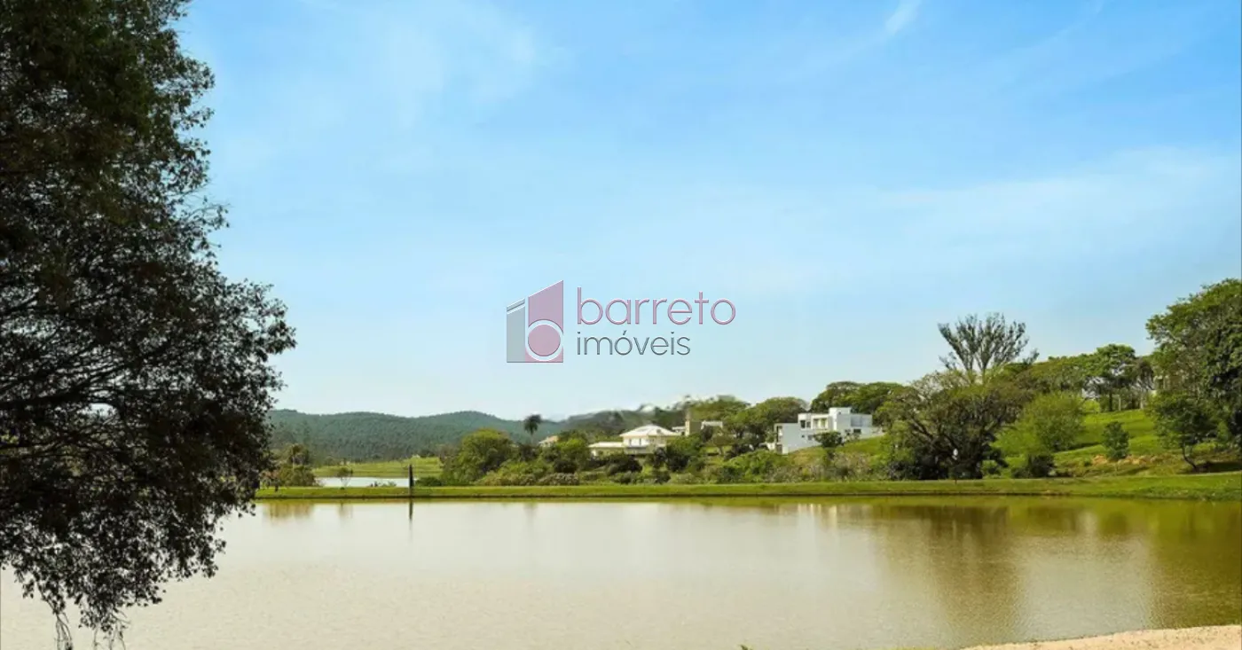 SOBRADO À VENDA COM 03 QUARTOS – CONDOMÍNIO FAZENDA SERRA AZUL 1 – ITUPEVA/SP