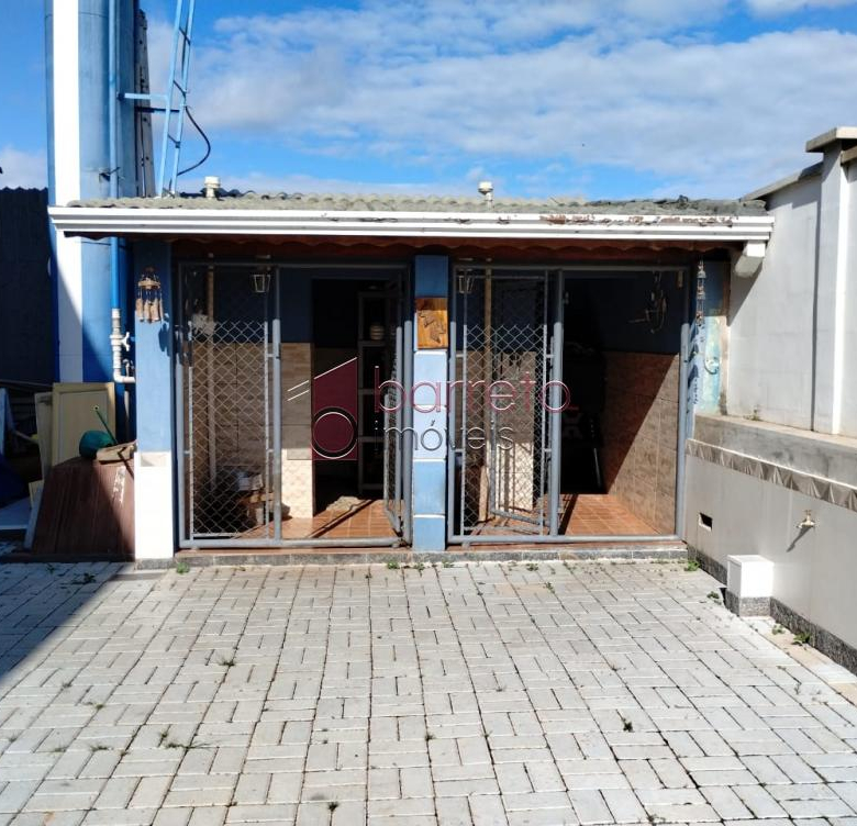 CASA A VENDA EM CONDOMÍNIO DE ALTO PADRÃO – RESIDENCIAL SOLAR DOS BANDEIRANTES – ITUPEVA/SP