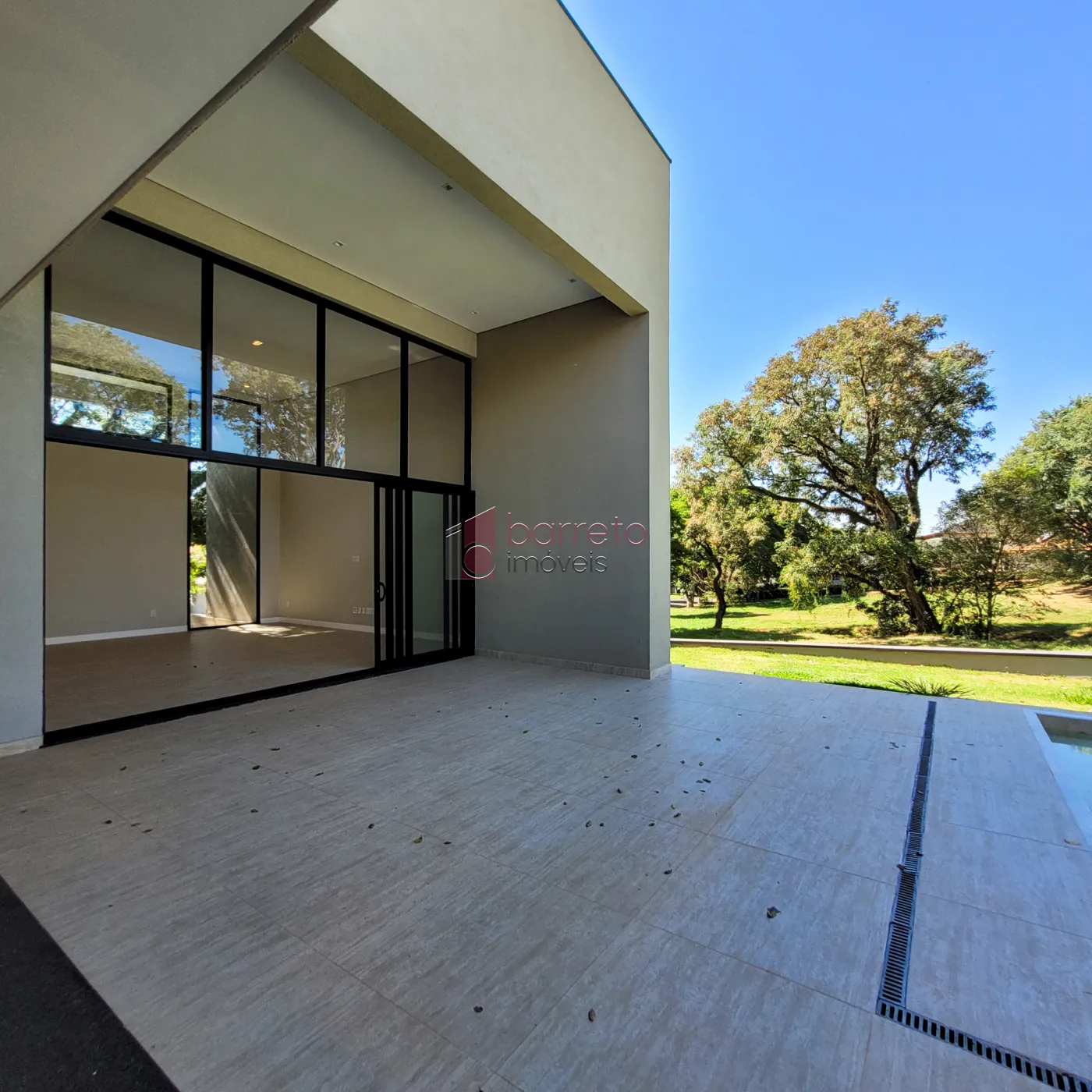 CASA TÉRREA À VENDA NO CONDOMÍNIO FAZENDA SERRA AZUL – ITUPEVA/SP