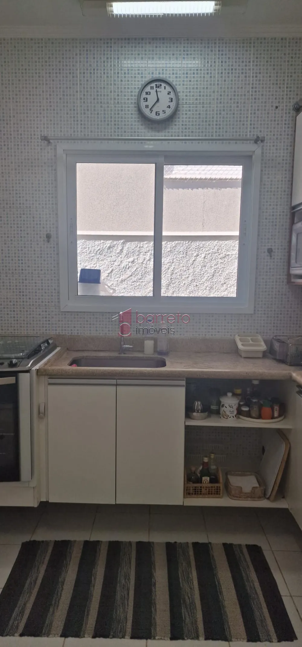 CASA TÉRREA À VENDA NO CONDOMÍNIO IBI ARAM I, ITUPEVA-SP.