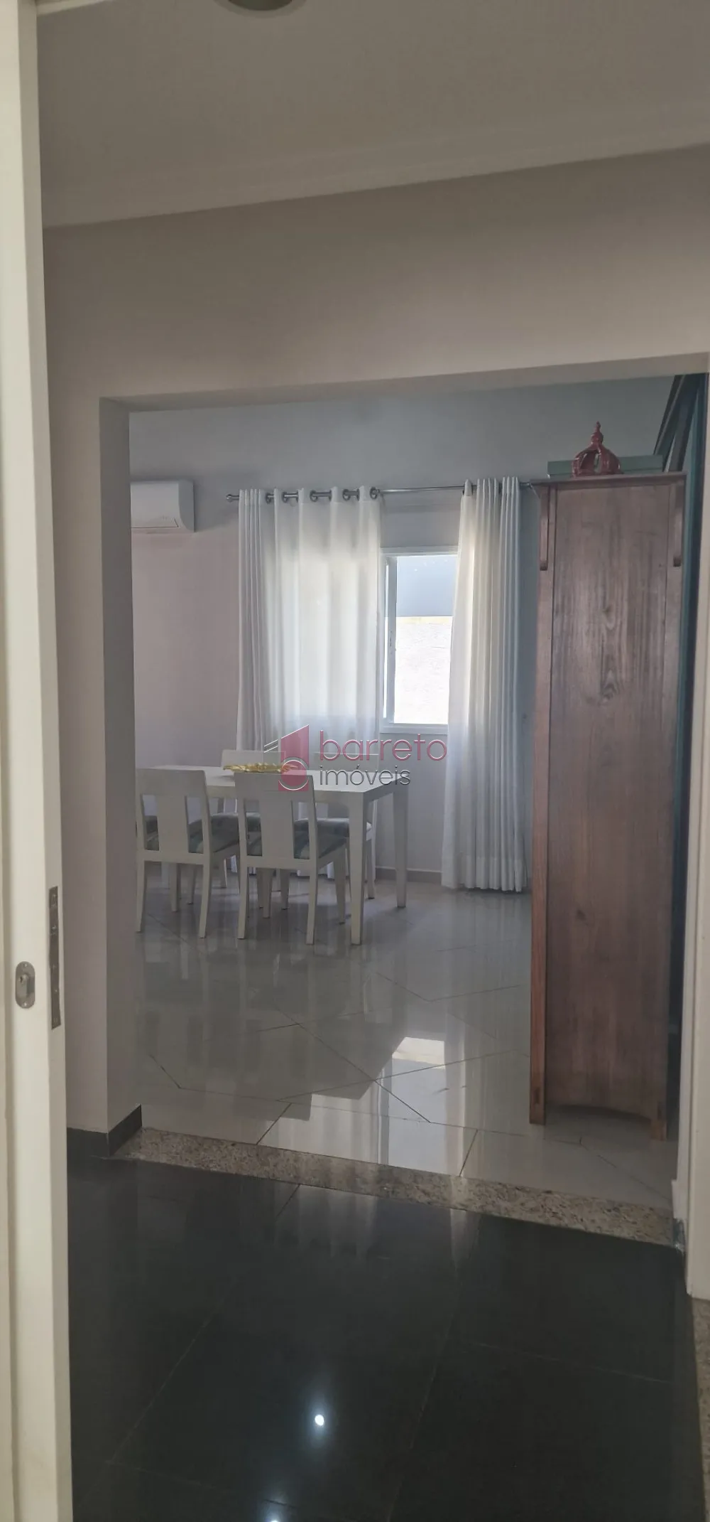 CASA TÉRREA À VENDA NO CONDOMÍNIO IBI ARAM I, ITUPEVA-SP.
