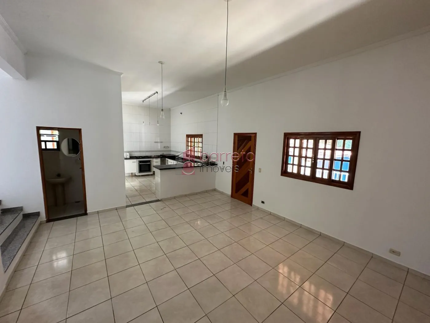 CASA TÉRREA PARA VENDA E LOCAÇÃO NO CONDOMÍNIO RESIDENCIAL DOS LAGOS – ITUPEVA/SP