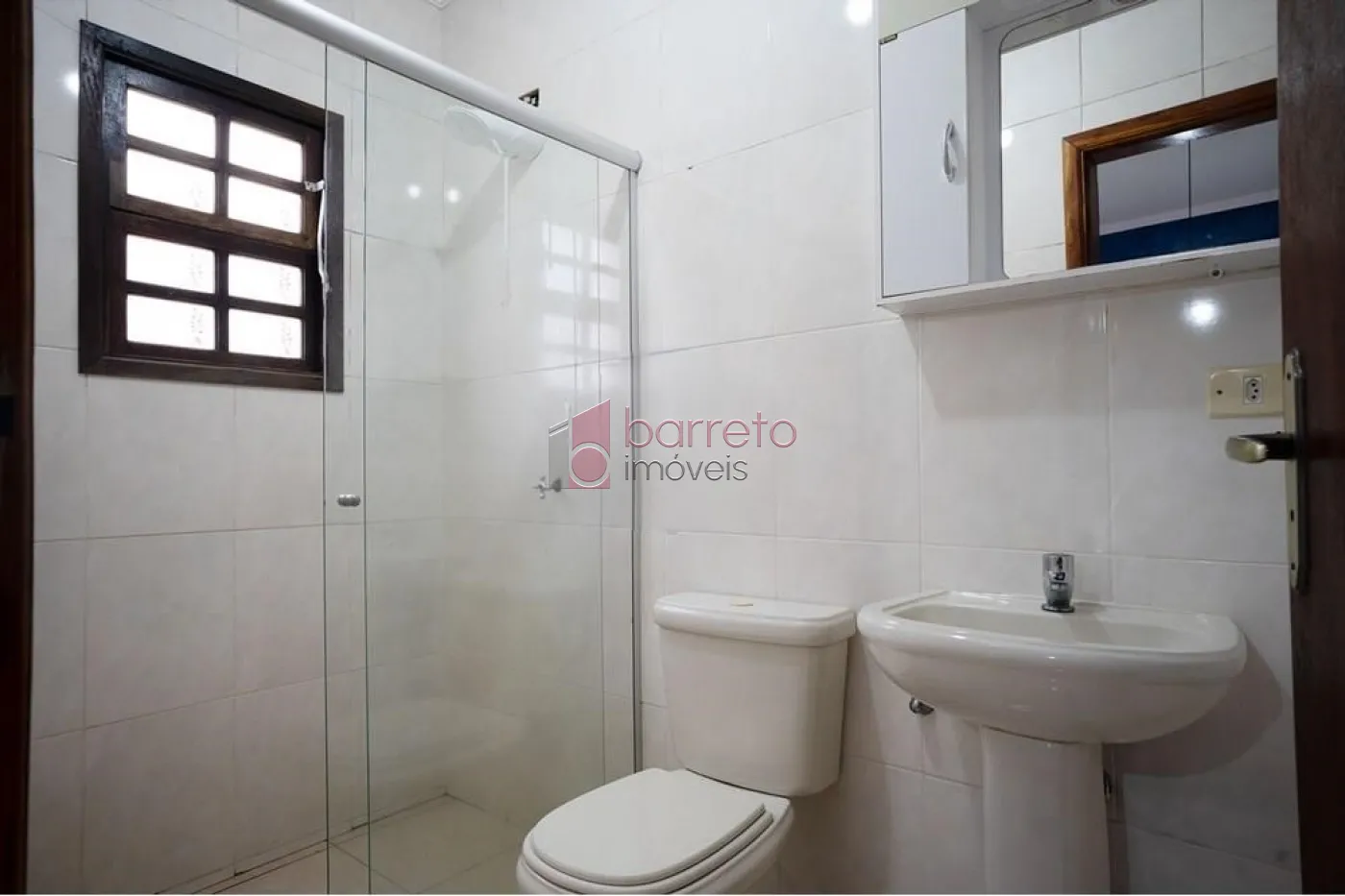 CASA TÉRREA PARA VENDA E LOCAÇÃO NO CONDOMÍNIO RESIDENCIAL DOS LAGOS – ITUPEVA/SP