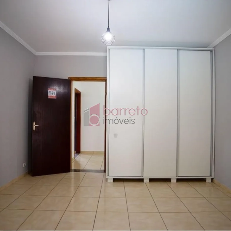 CASA TÉRREA PARA VENDA E LOCAÇÃO NO CONDOMÍNIO RESIDENCIAL DOS LAGOS – ITUPEVA/SP