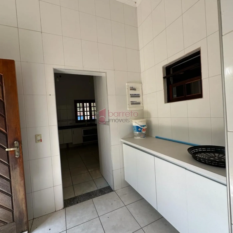 CASA TÉRREA PARA VENDA E LOCAÇÃO NO CONDOMÍNIO RESIDENCIAL DOS LAGOS – ITUPEVA/SP