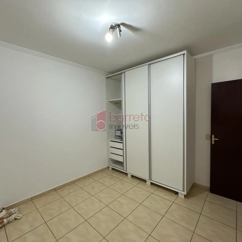 CASA TÉRREA PARA VENDA E LOCAÇÃO NO CONDOMÍNIO RESIDENCIAL DOS LAGOS – ITUPEVA/SP