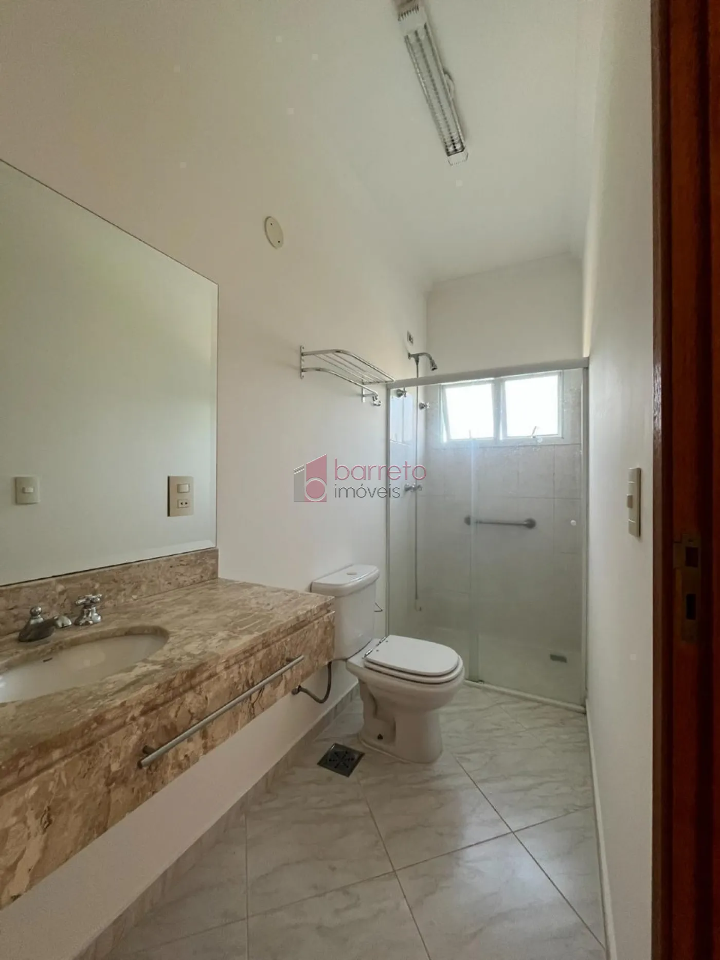 SOBRADO PARA VENDA OU LOCAÇÃO NO CONDOMÍNIO RESIDENCIAL DOS LAGOS – ITUPEVA/SP.