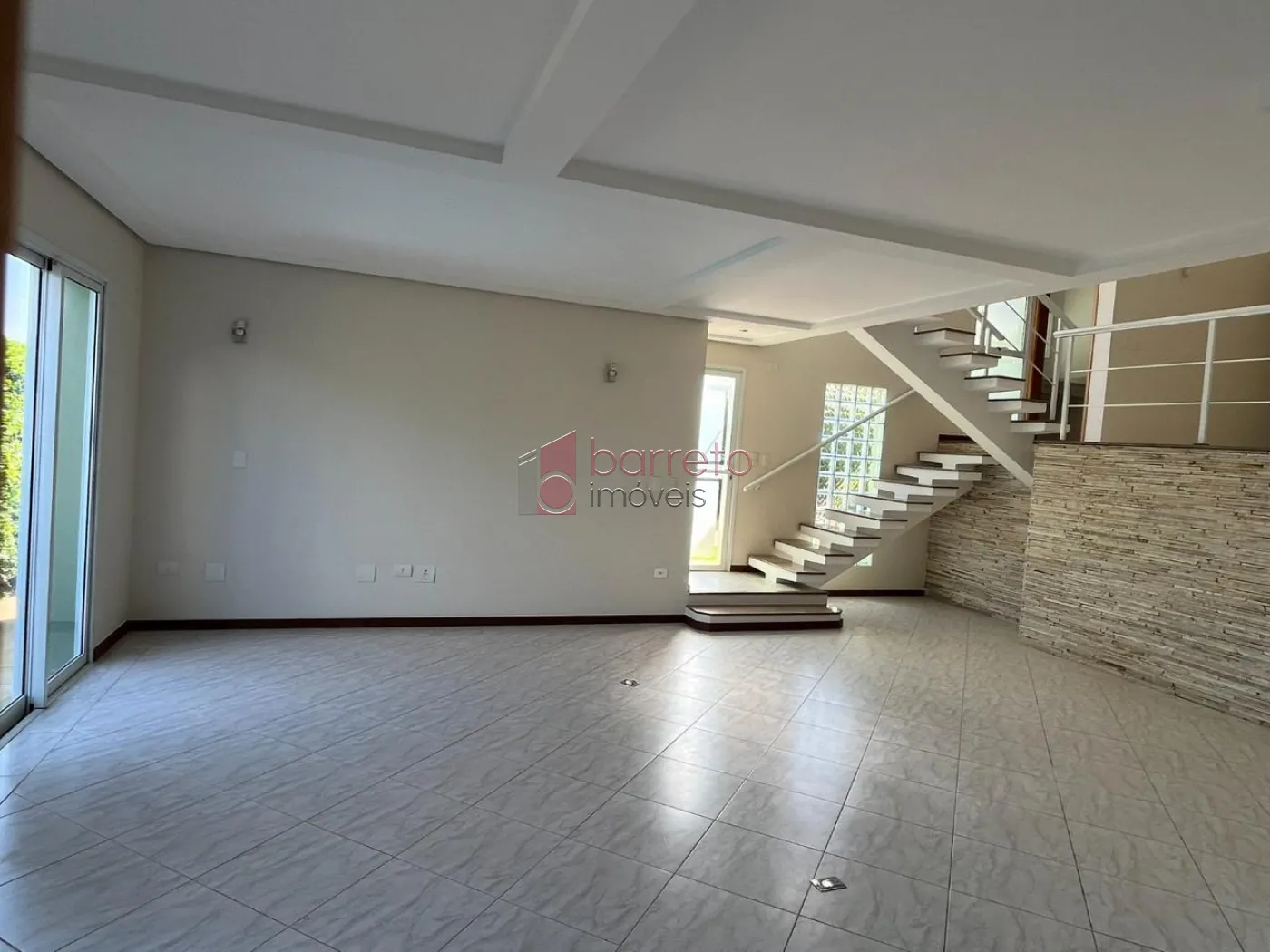 SOBRADO PARA VENDA OU LOCAÇÃO NO CONDOMÍNIO RESIDENCIAL DOS LAGOS – ITUPEVA/SP.