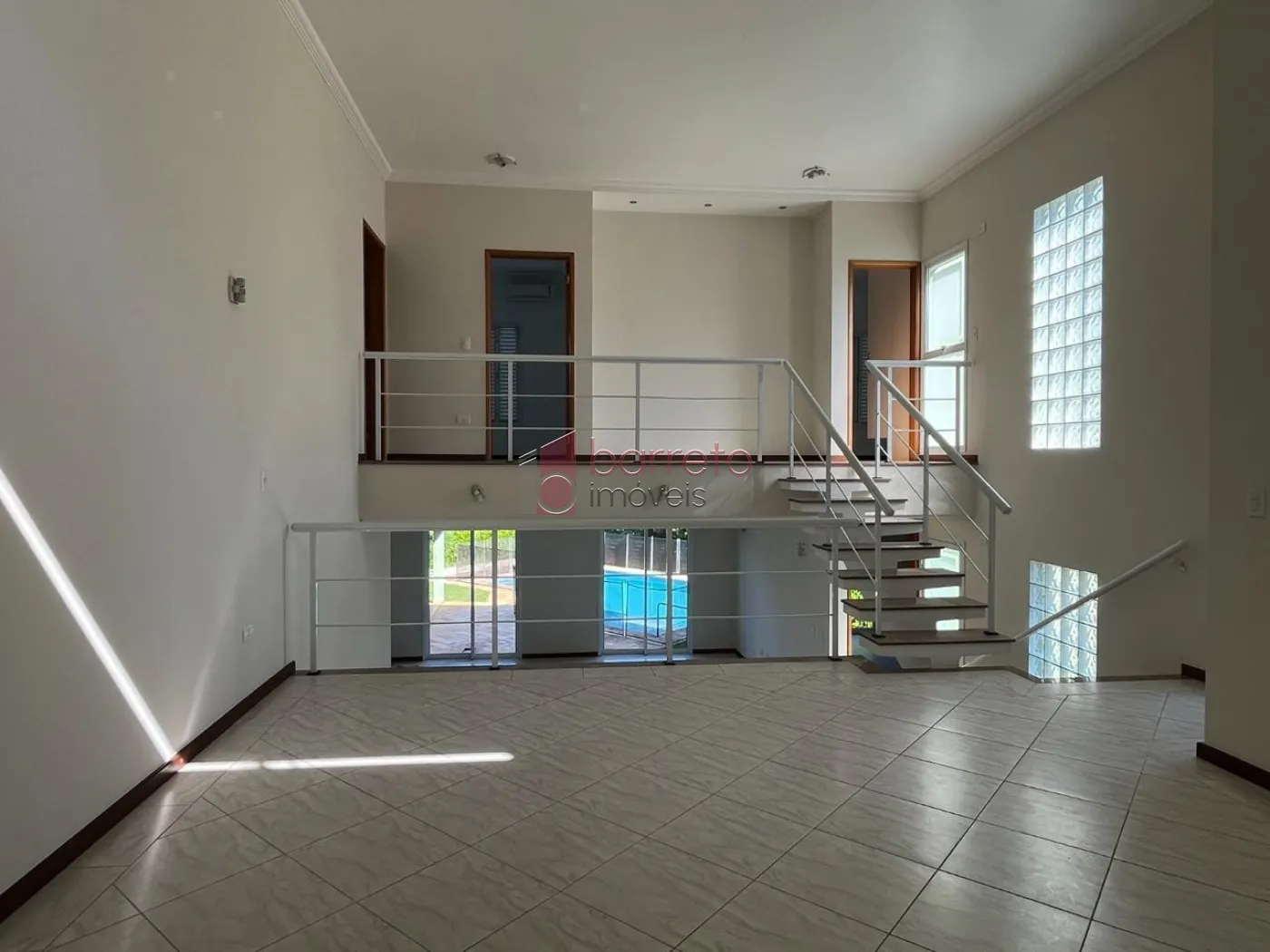 SOBRADO PARA VENDA OU LOCAÇÃO NO CONDOMÍNIO RESIDENCIAL DOS LAGOS – ITUPEVA/SP.