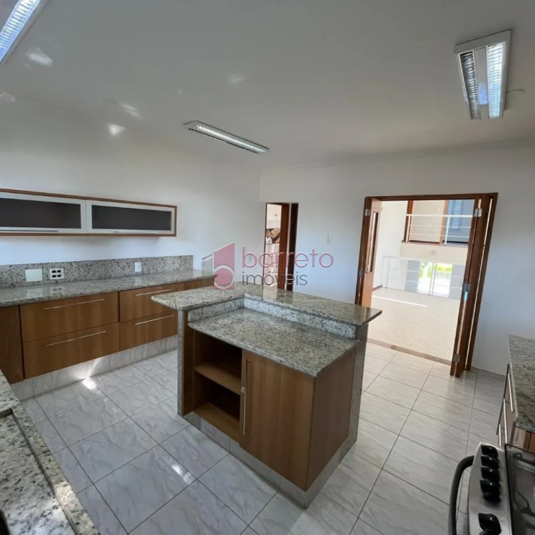 SOBRADO PARA VENDA OU LOCAÇÃO NO CONDOMÍNIO RESIDENCIAL DOS LAGOS – ITUPEVA/SP.